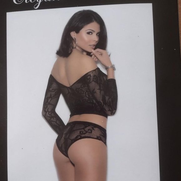 Booty Shorts Set - Picture 3 of 12